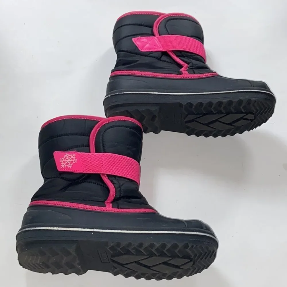 Place Black Pink Girl Snow Boots Size 4